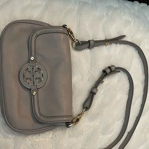 Gray Tory Burch Amanda crossbody